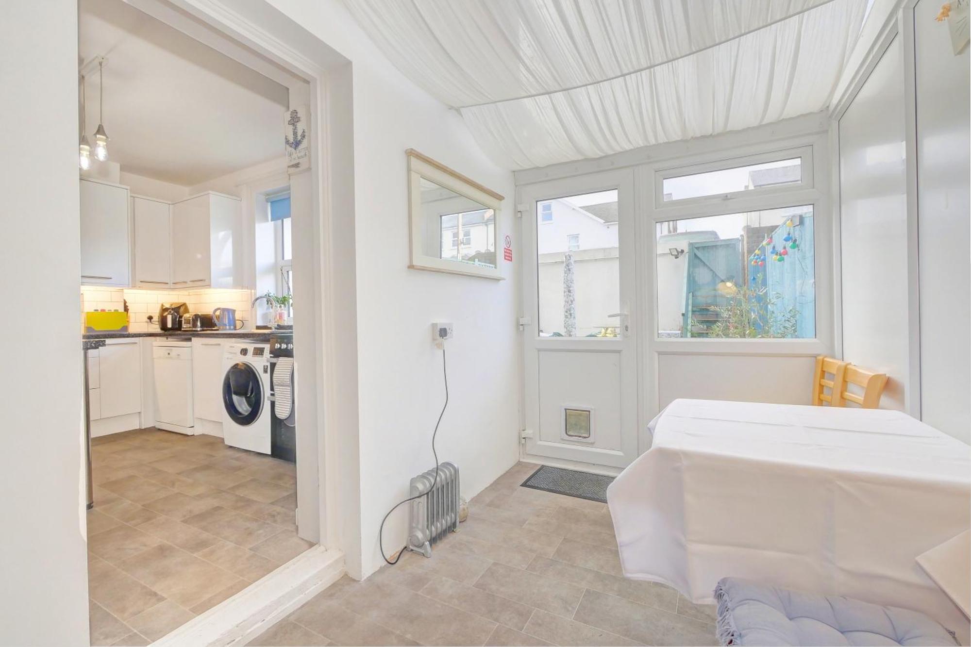 איסטבורן Bay Lodge Guest House חדר תמונה
