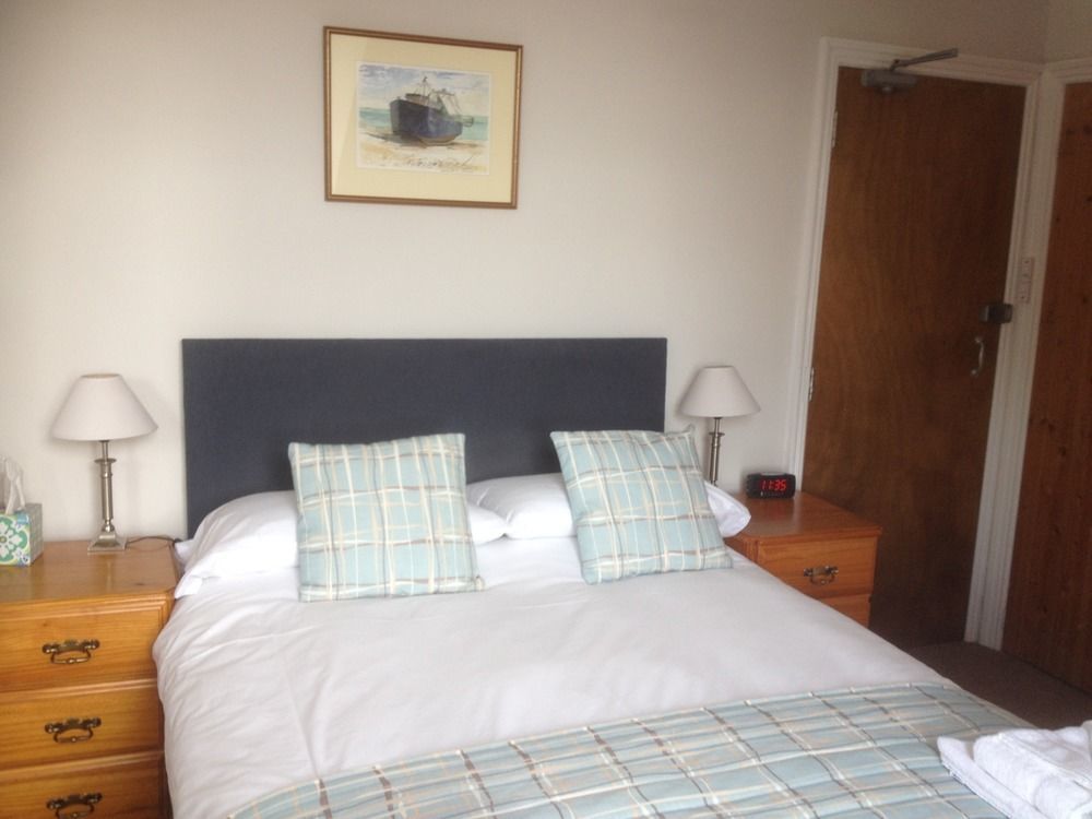 איסטבורן Bay Lodge Guest House מראה חיצוני תמונה