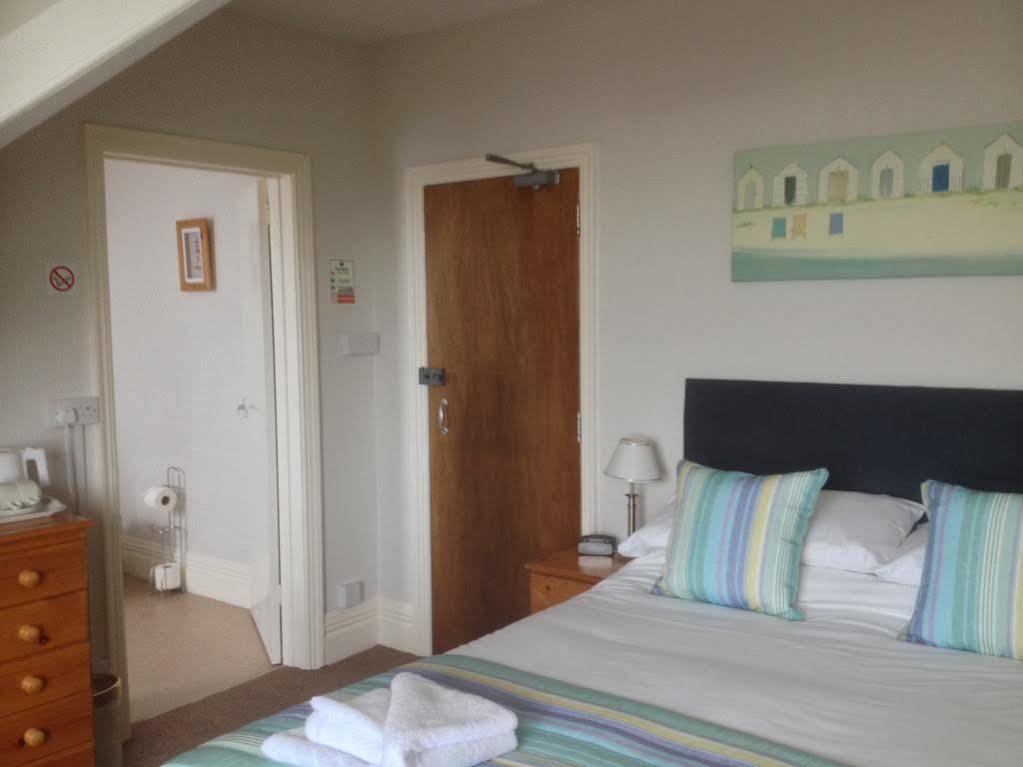 איסטבורן Bay Lodge Guest House מראה חיצוני תמונה